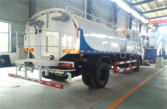 東風(fēng)天錦路面清洗車︱10噸路面清洗車圖片