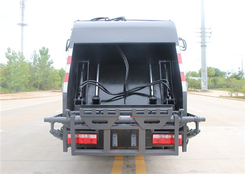 東風(fēng)多利卡壓縮式垃圾車︱5噸壓縮式垃圾車圖片