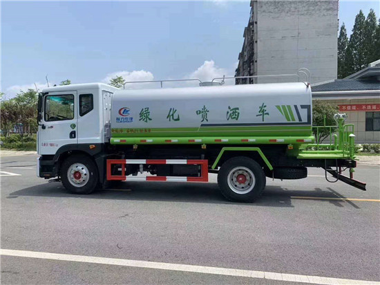 ?東風(fēng)D9多利卡12噸灑水車，79臺(tái)批量首批發(fā)車安徽！